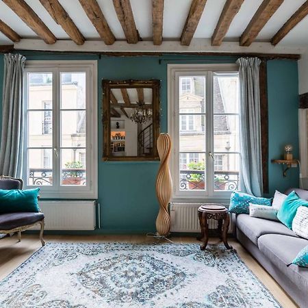Veeve - Artistic Excellence In The Marais Apartment Paris Bagian luar foto