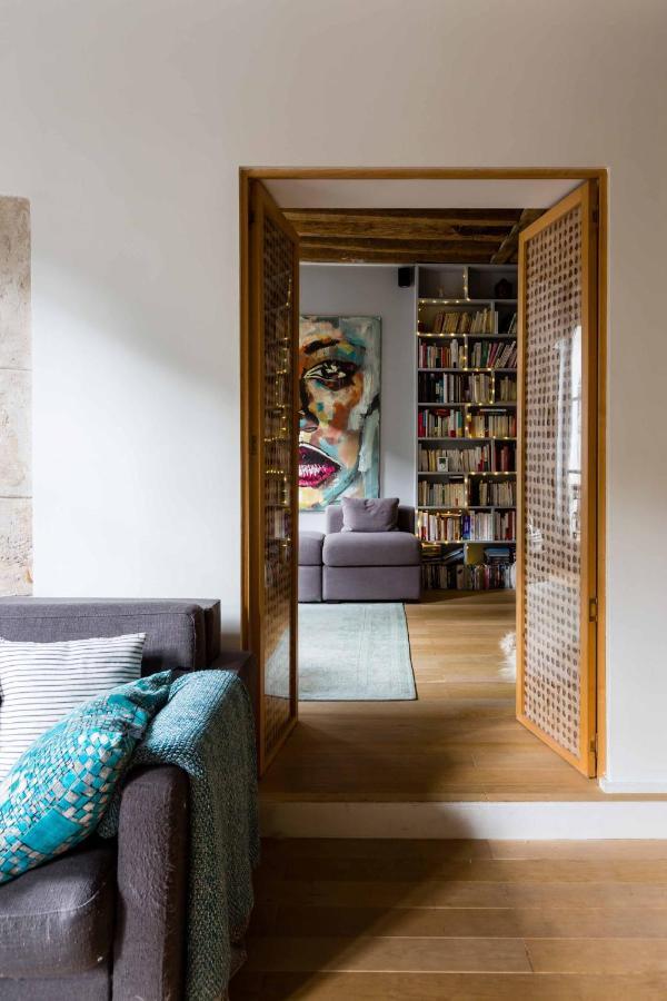 Veeve - Artistic Excellence In The Marais Apartment Paris Bagian luar foto
