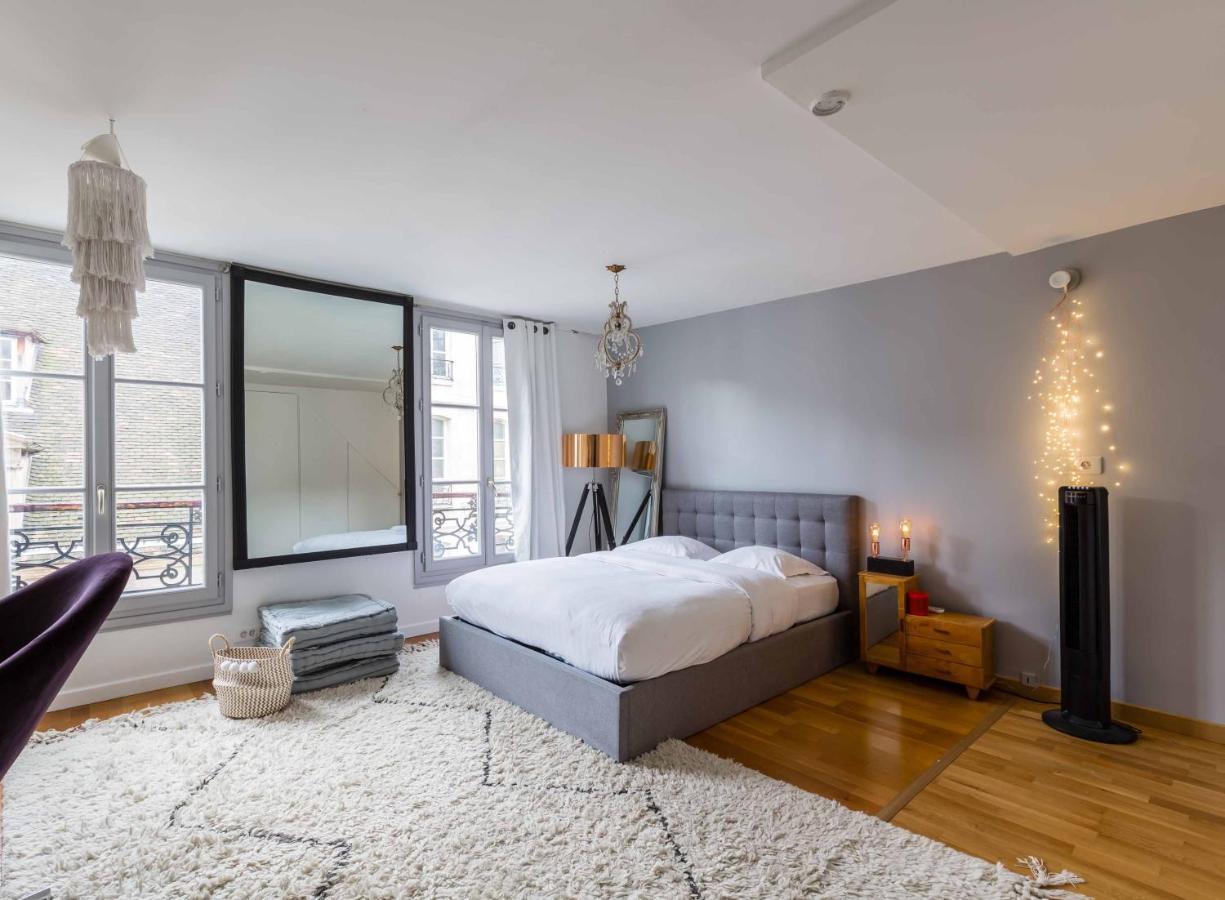 Veeve - Artistic Excellence In The Marais Apartment Paris Bagian luar foto